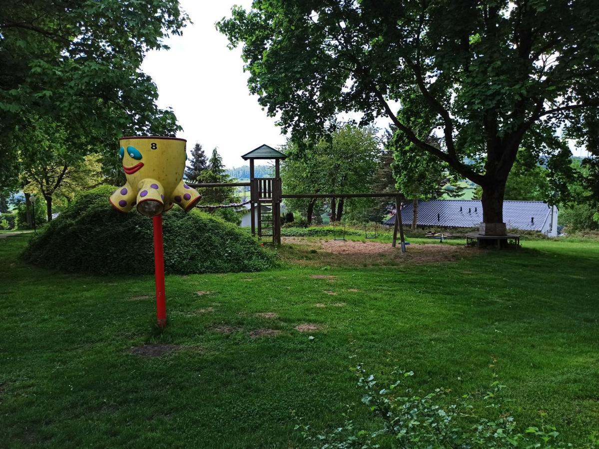 Komfortabler Bungalow, Husen 15 , 2 Bis 4 Personen, Europa-Feriendorf エクステリア 写真